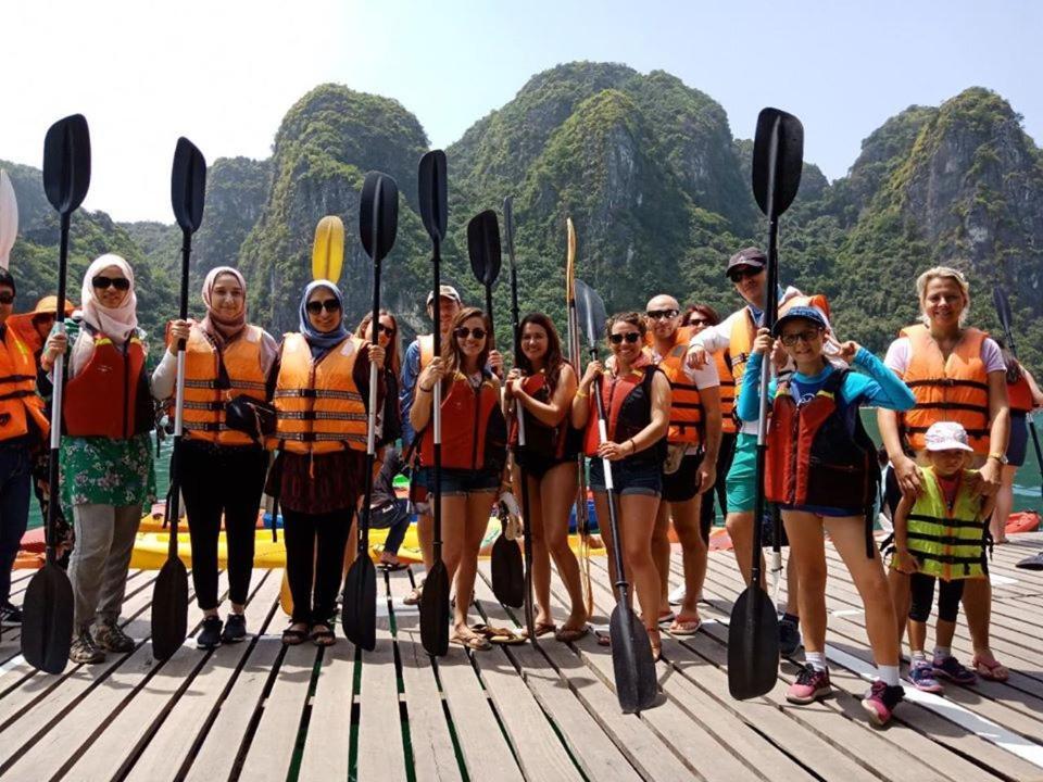 Halong Bay View Hostel Hạ Long Exterior foto